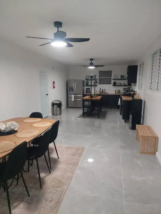 Casa Encanto Carolina 0*,  Puerto Rico